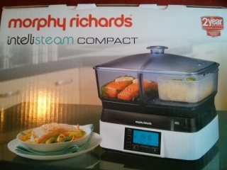 The Morphy Richards Compact Intellisteam Food Steamer box
